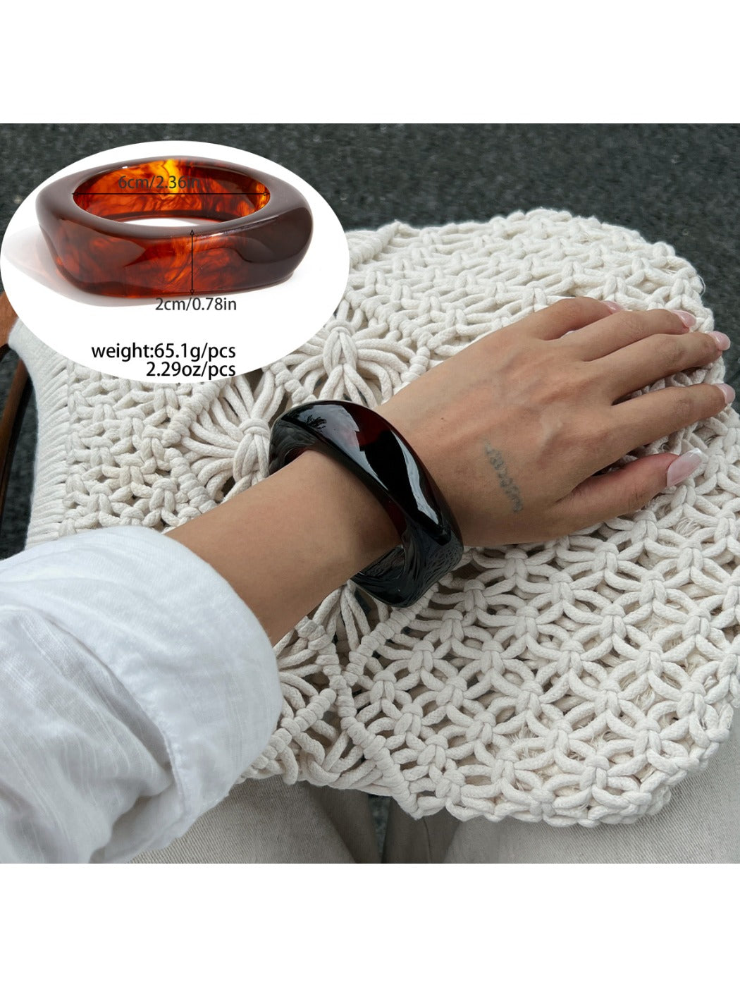 Lovra round geometric bracelet presented in elegant jewelry box