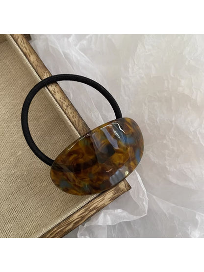 Gifty - Minimalist Oval Hair Tie