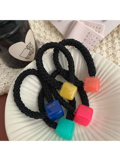 Gifty - Stylish Square Hair Tie