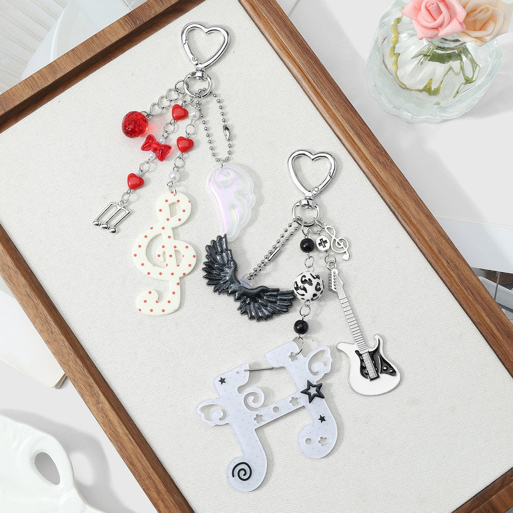 Keypus - Y2K Polka Dot Music Theme Keychain