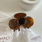 Beau - Minimalist Camellia Shaped Hair Claw Clip
