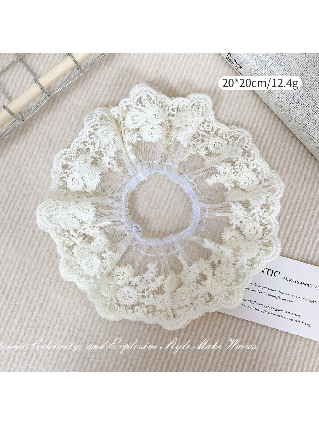 Gifty - Sweet Lace Hair Loop