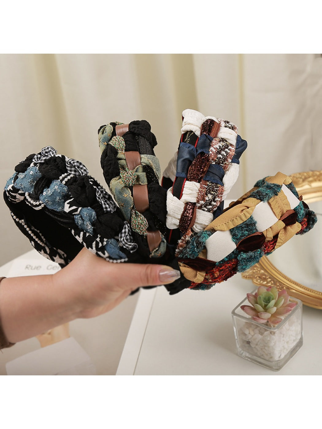 Gifty - Braided Fabric Headband