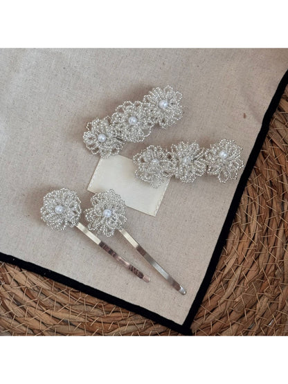 Beau - Beaded Floral Straight Bangs Hair Clip