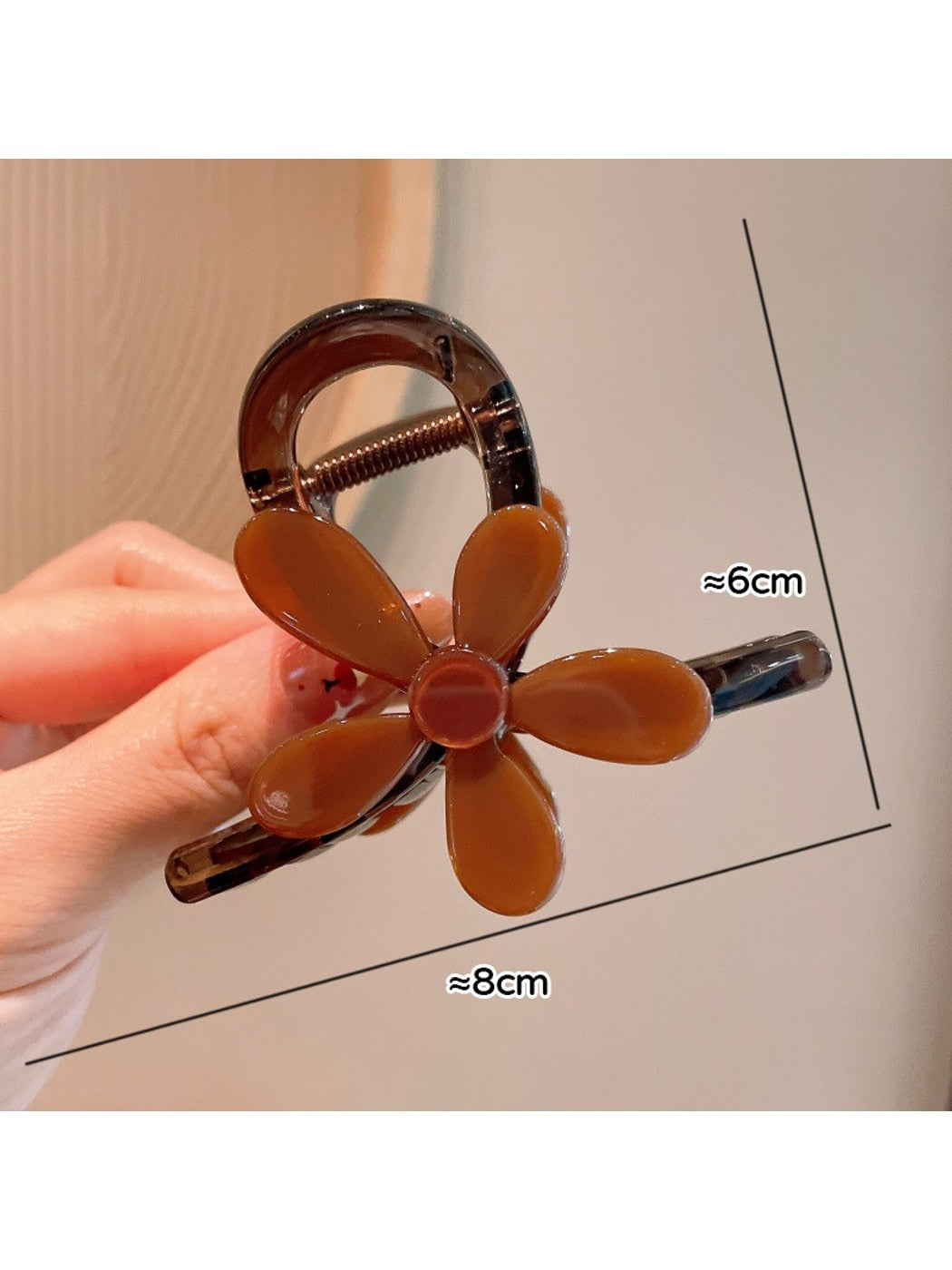 Beau - Glossy Flower Motif Acetate Hair Claw Clip