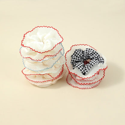 Gifty - Ruffled Lace Scrunchie