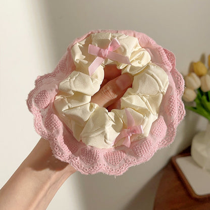 Gifty - Lace Trim Bow Scrunchie