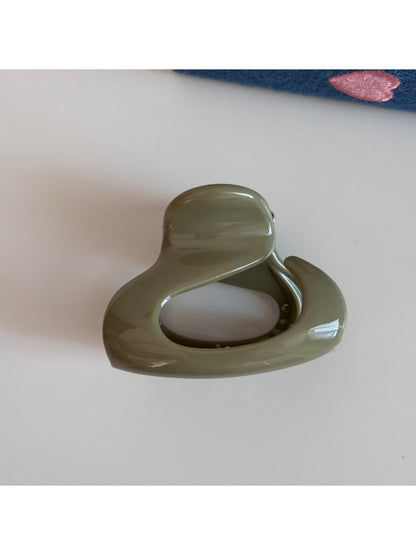 Beau - Glossy Irregular Open Design Hair Claw Clip