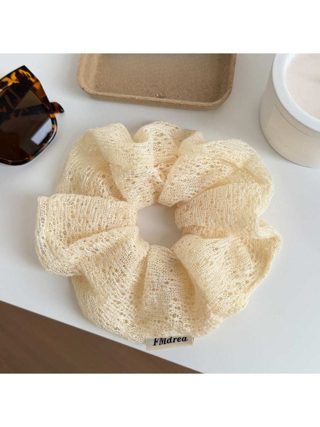 Gifty - Pastel Hollow Out Scrunchie