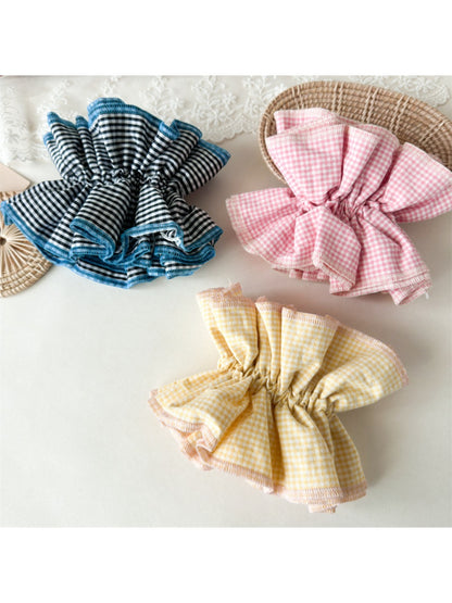 Gifty - Adorable Multicolor Plaid Fabric Scrunchie
