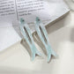 Beau - Acrylic Alloy Fish Shape Bangs Hair Clip