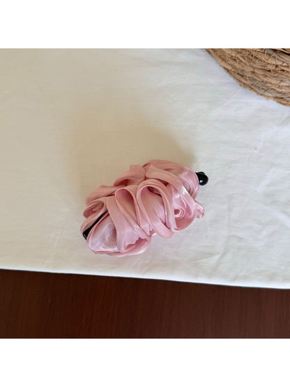 Beau - Minimal Pleated Satin Finish Banana Clip