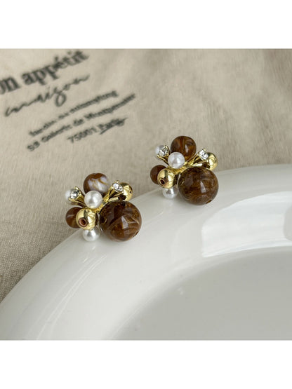 Earedge - Gentle & Elegant Stud Earrings