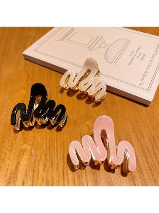 Beau - Elegant Wave Patterned Hair Claw Clip