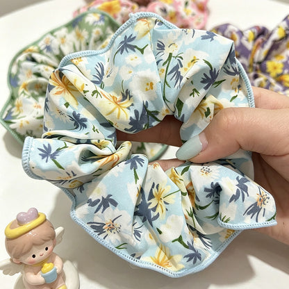 Gifty - Elegant Floral Print Polyester Scrunchie
