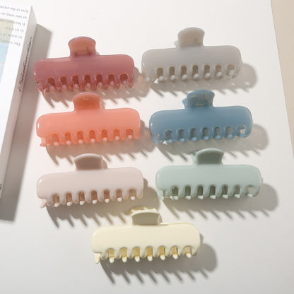 Beau - Minimal Lacquer Finish Hair Styling Claw Clip