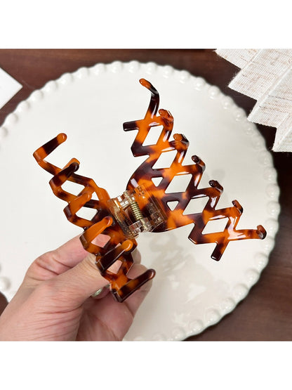 Beau - Retro Acetic Acid Cross Hollow Hair Clip