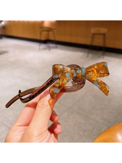 Beau - Vintage Bow Shaped Hair Claw Clip