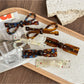 Beau - Vintage Geometric Bow Claw Clip