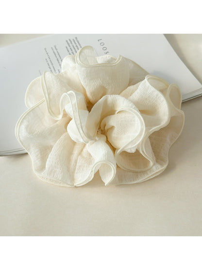 Gifty - Solid Color Ruffled Scrunchie
