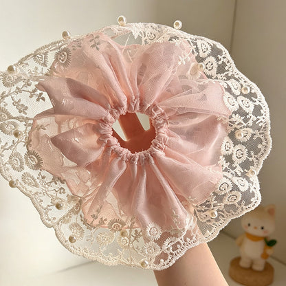 Gifty - Pink Floral Lace Trim Elegant Scrunchie