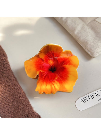 Beau - Elegant Floral Hair Clip