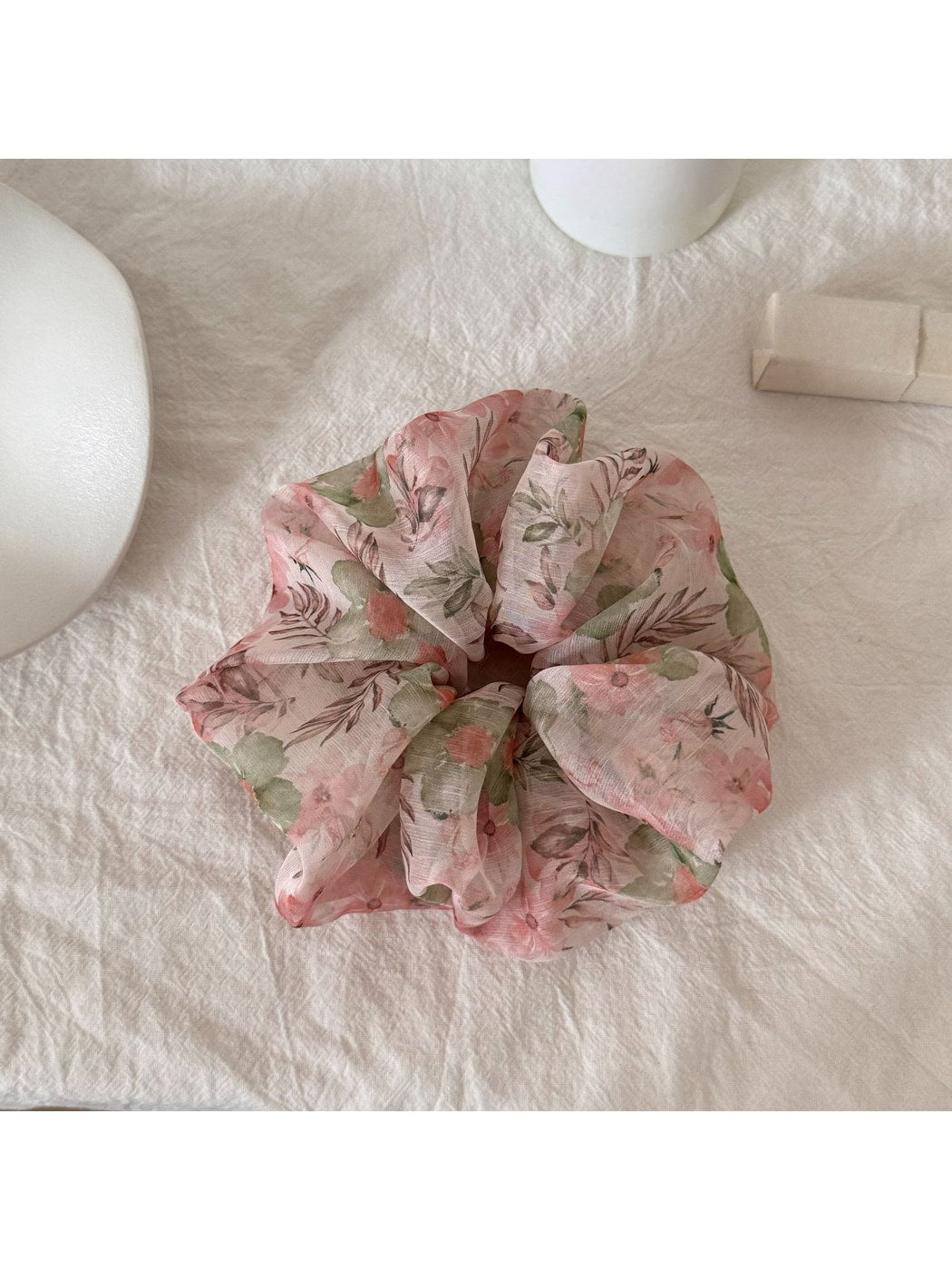 Gifty - Mesh Floral Print Polyester Scrunchie Hair Tie