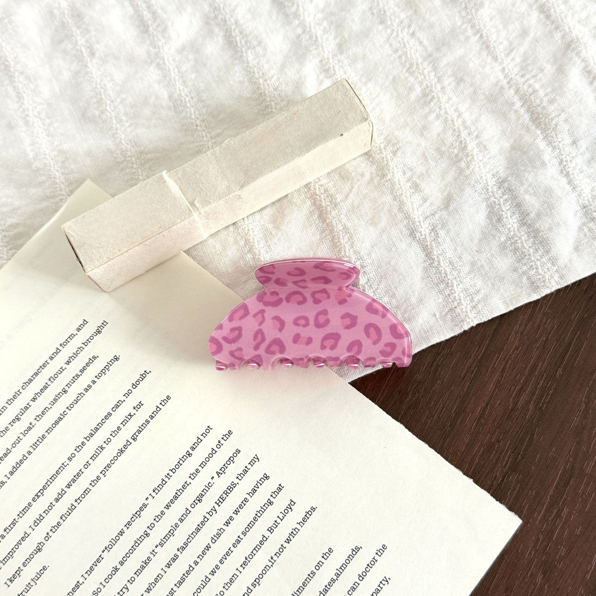 Beau - Leopard-Print Rounded Hair Claw