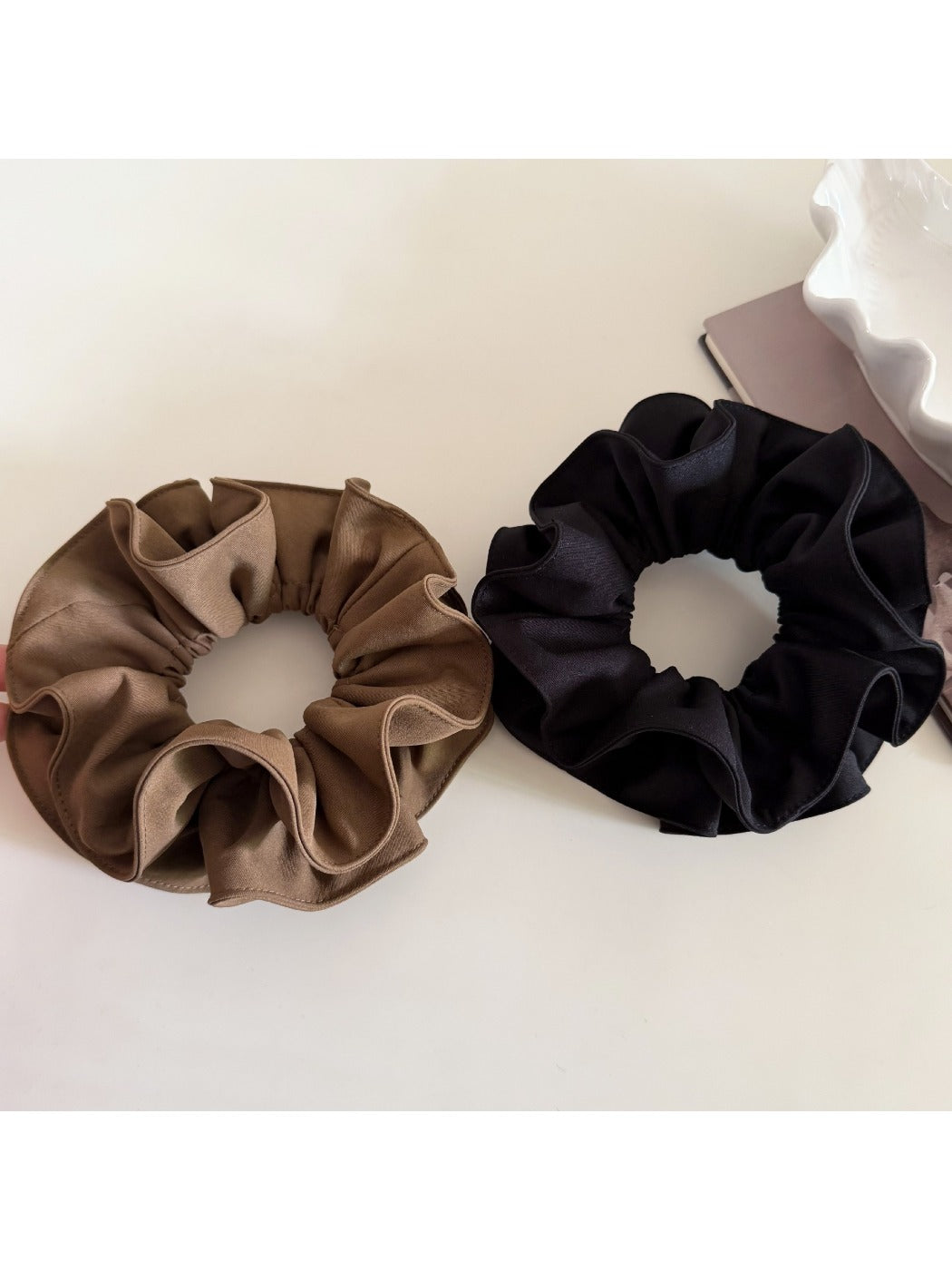 Gifty - Minimalist Double Layer Scrunchie