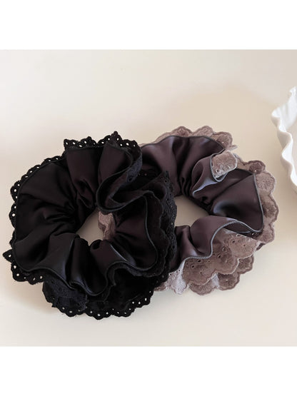 Gifty - Satin Lace Edge Pleated Scrunchie