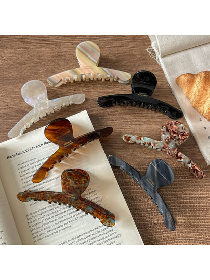 Beau - Vintage Style Loop Claw Clip