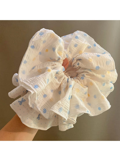 Gifty - Fresh Aesthetic Spring Scrunchie