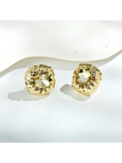 Earedge - Sophisticated Square Fashionable Earrings