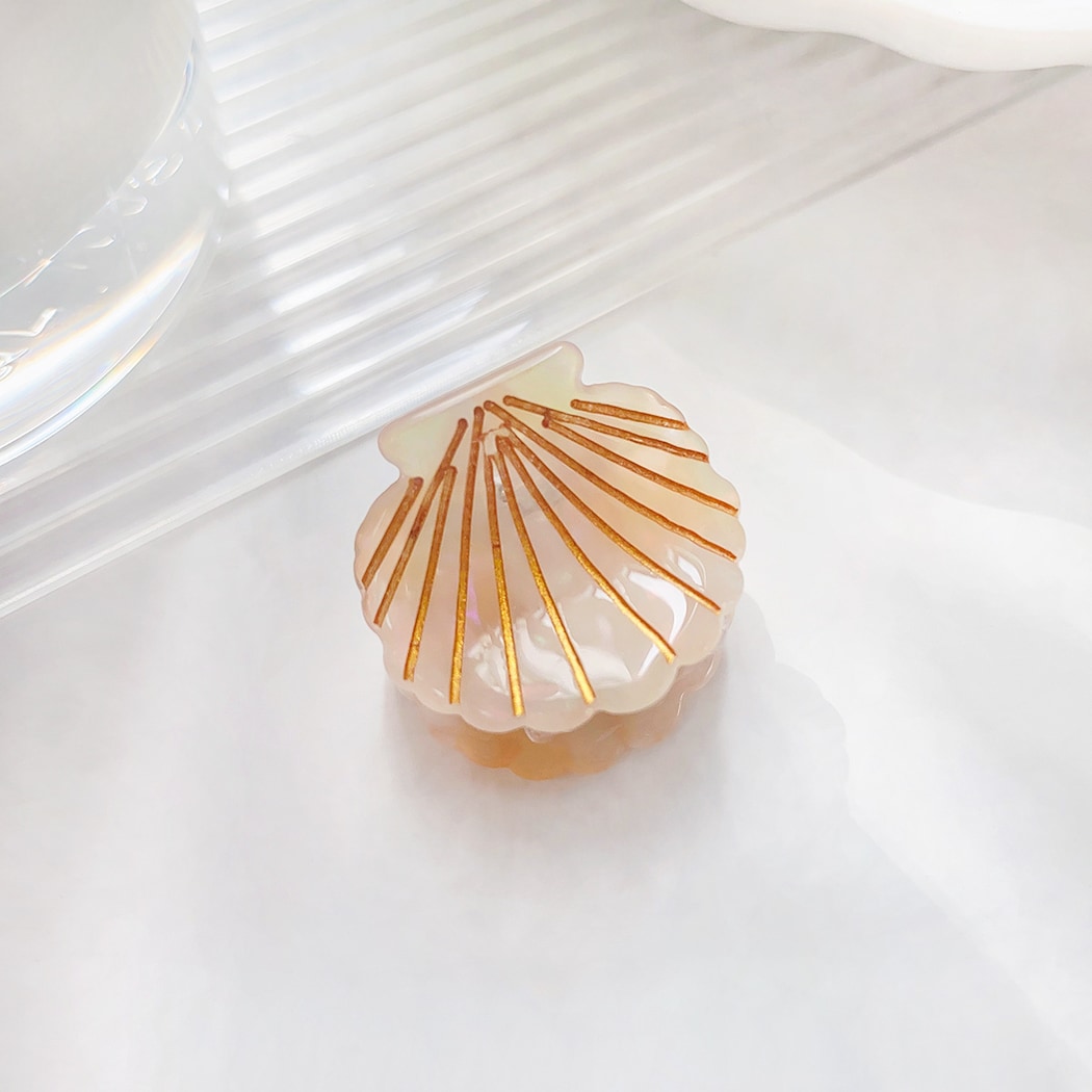 Beau - Cute Scallop Shape Fashion Claw Clip