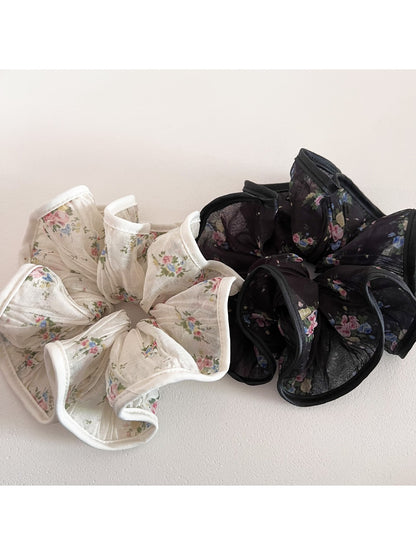 Gifty - Ruffled Small Floral Trim Scrunchie