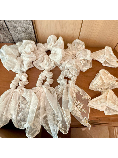 Gifty - Floral Lace Layered Oversized Scrunchie