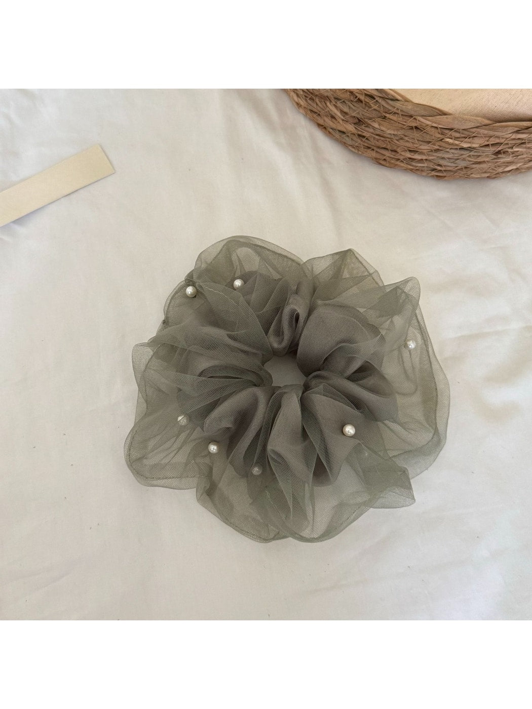 Gifty - Polyester Mesh Ruffled Round Scrunchie Hair Tie