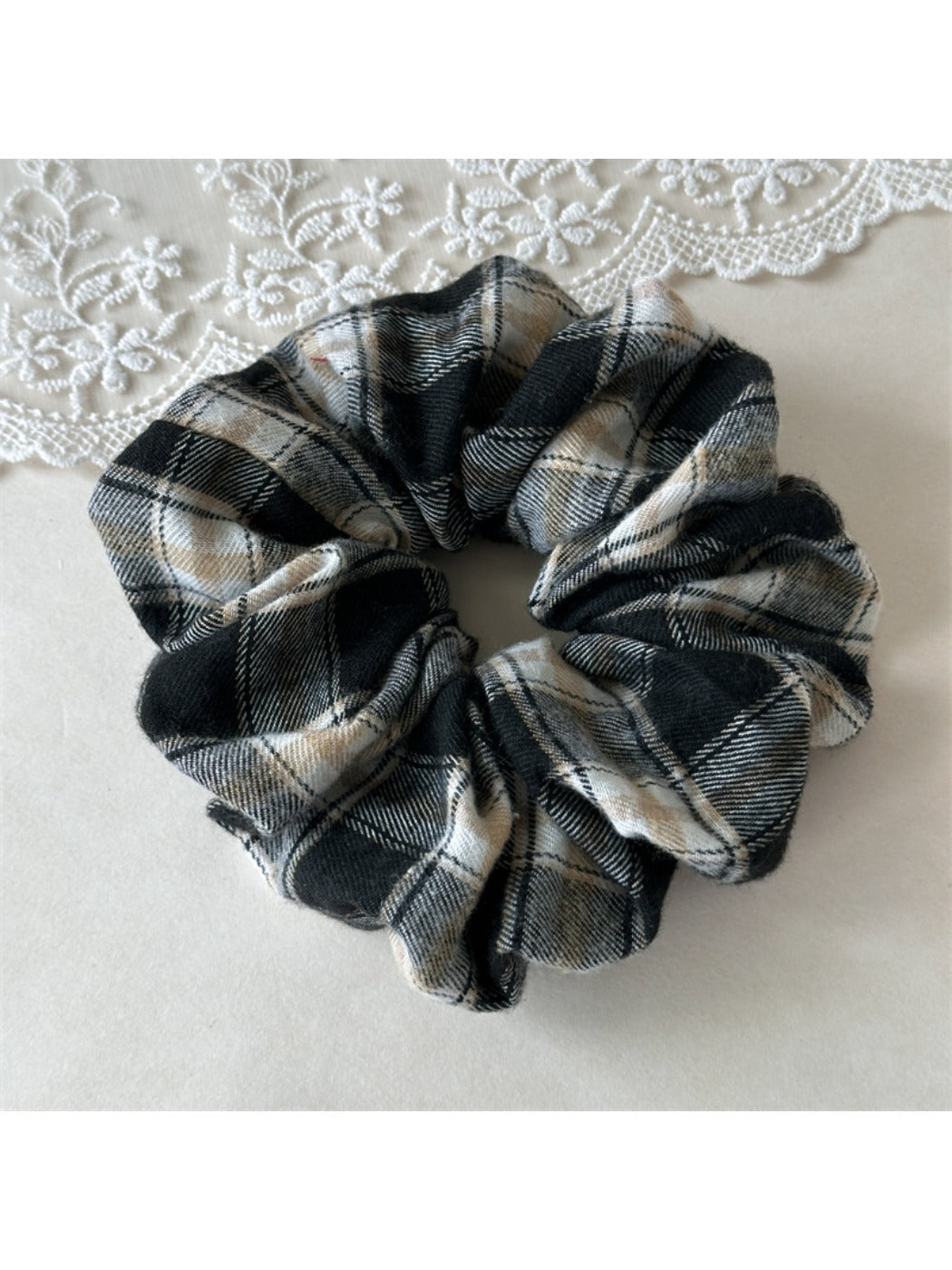 Gifty - Cute Vintage Plaid Hair Ties