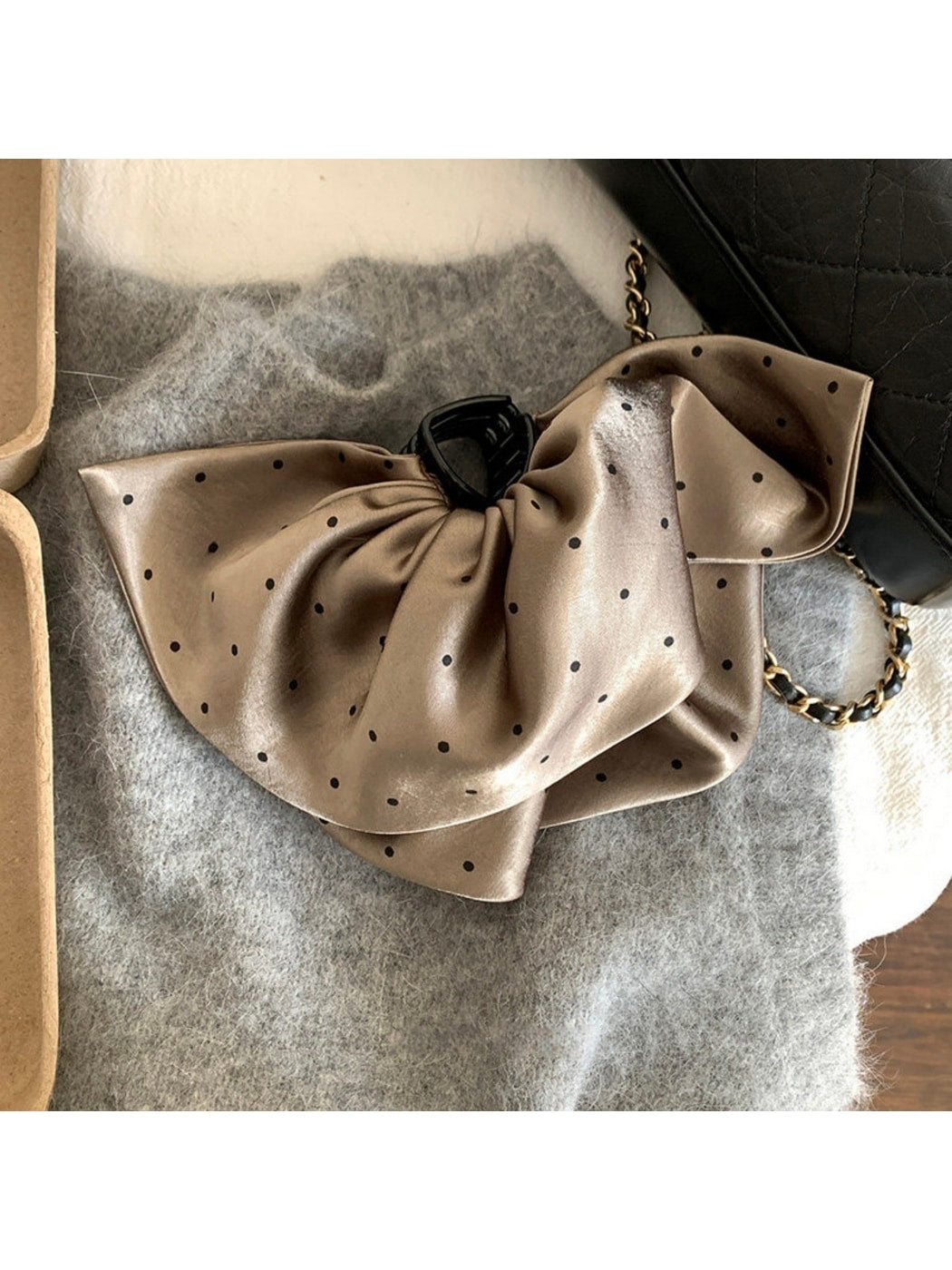 Beau - Bow Shape Polka Dot Ponytail Claw Clip