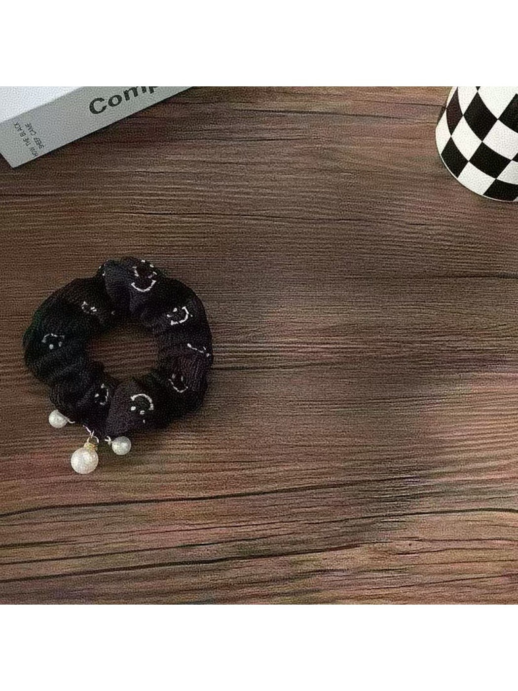 Gifty - Smiley Face Pattern Hair Ring