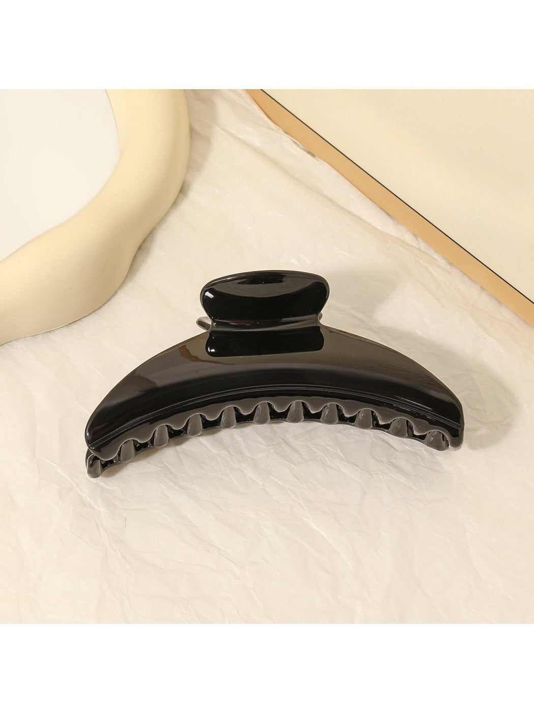 Beau - Glossy Minimalist Hair Clip