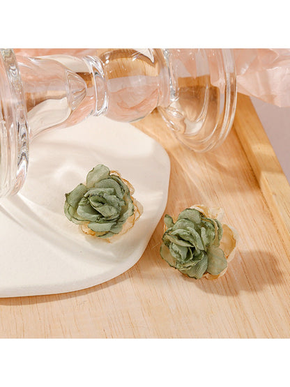 Earedge - Lace Flower Stud Earrings