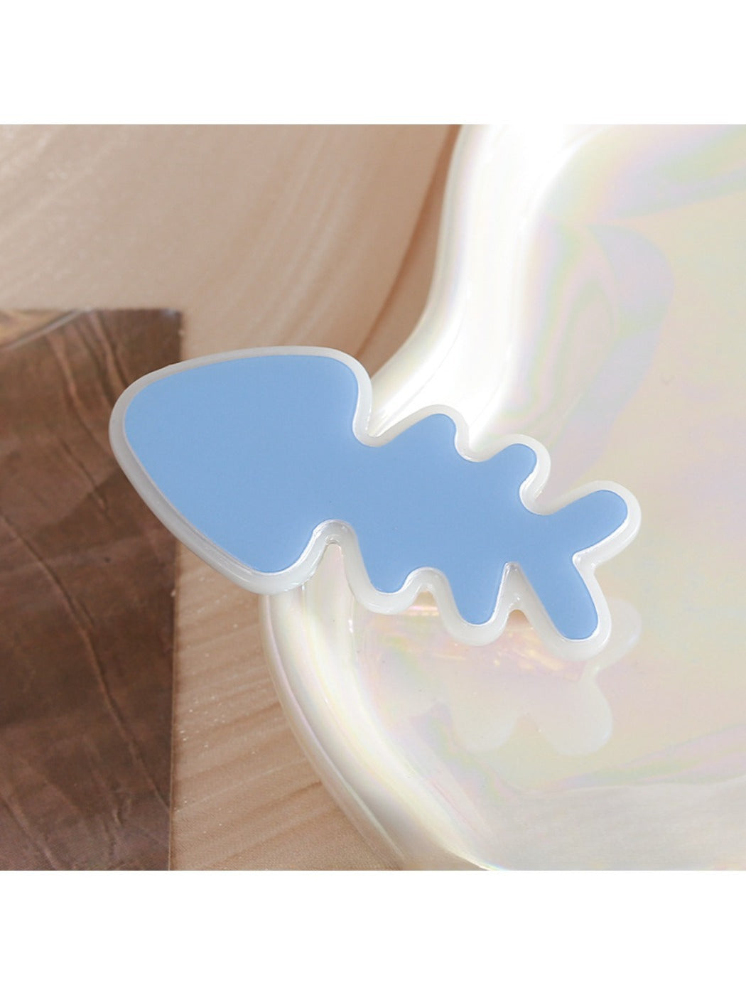 Beau - Fishbone-Shaped Hair Clip