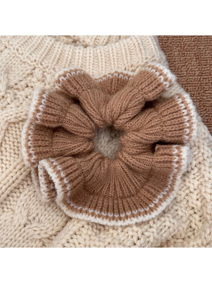 Gifty - Cute Knit Color Edge Scrunchie