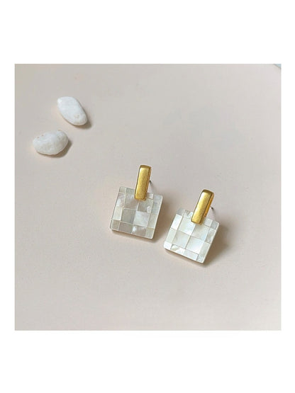 Earedge - Elegant Resin Geometric Earrings