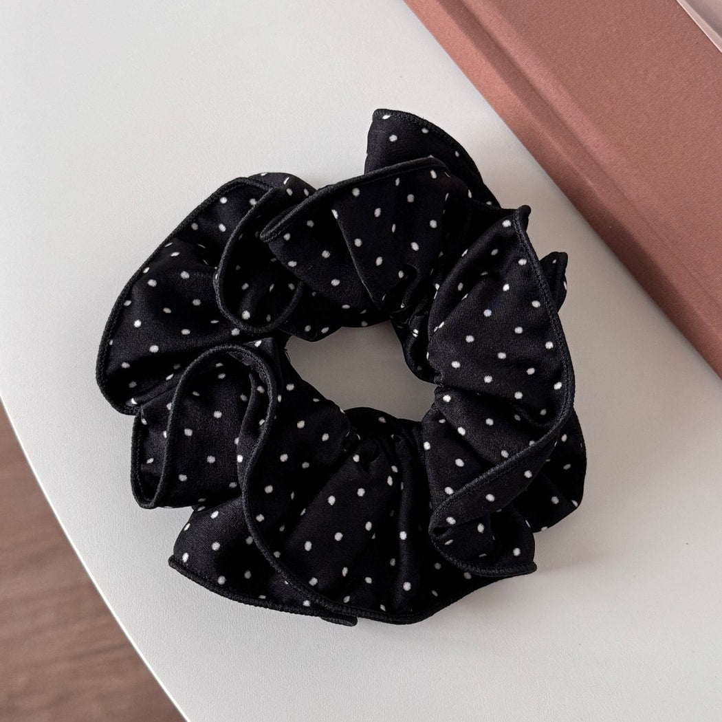 Gifty - Vintage Floral Double Edge Scrunchie