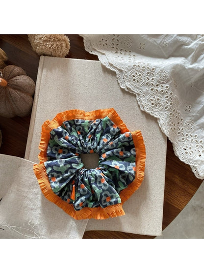 Gifty - Sweet Elegant Lace Scrunchie