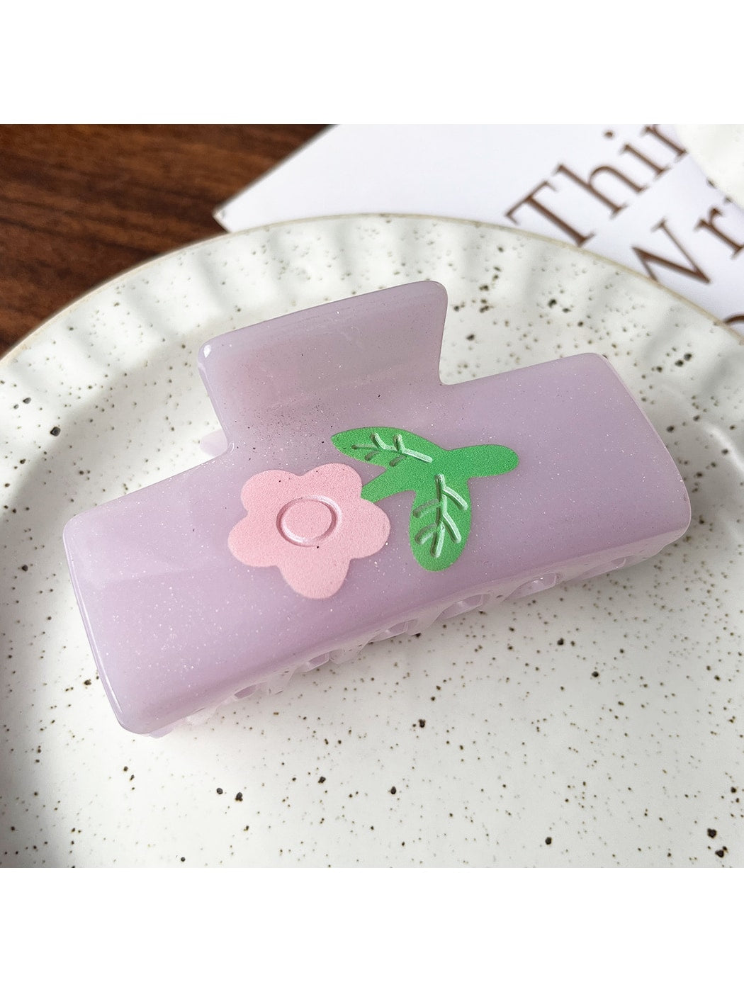 Beau - Modern Minimalist Flower Acrylic Claw Clip