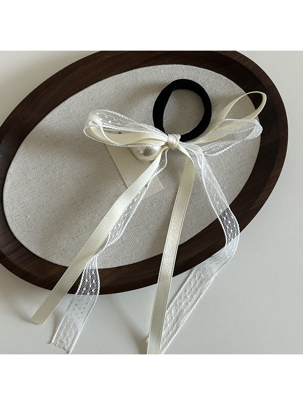 Gifty - Lace Bow Ribbon Hair Tie