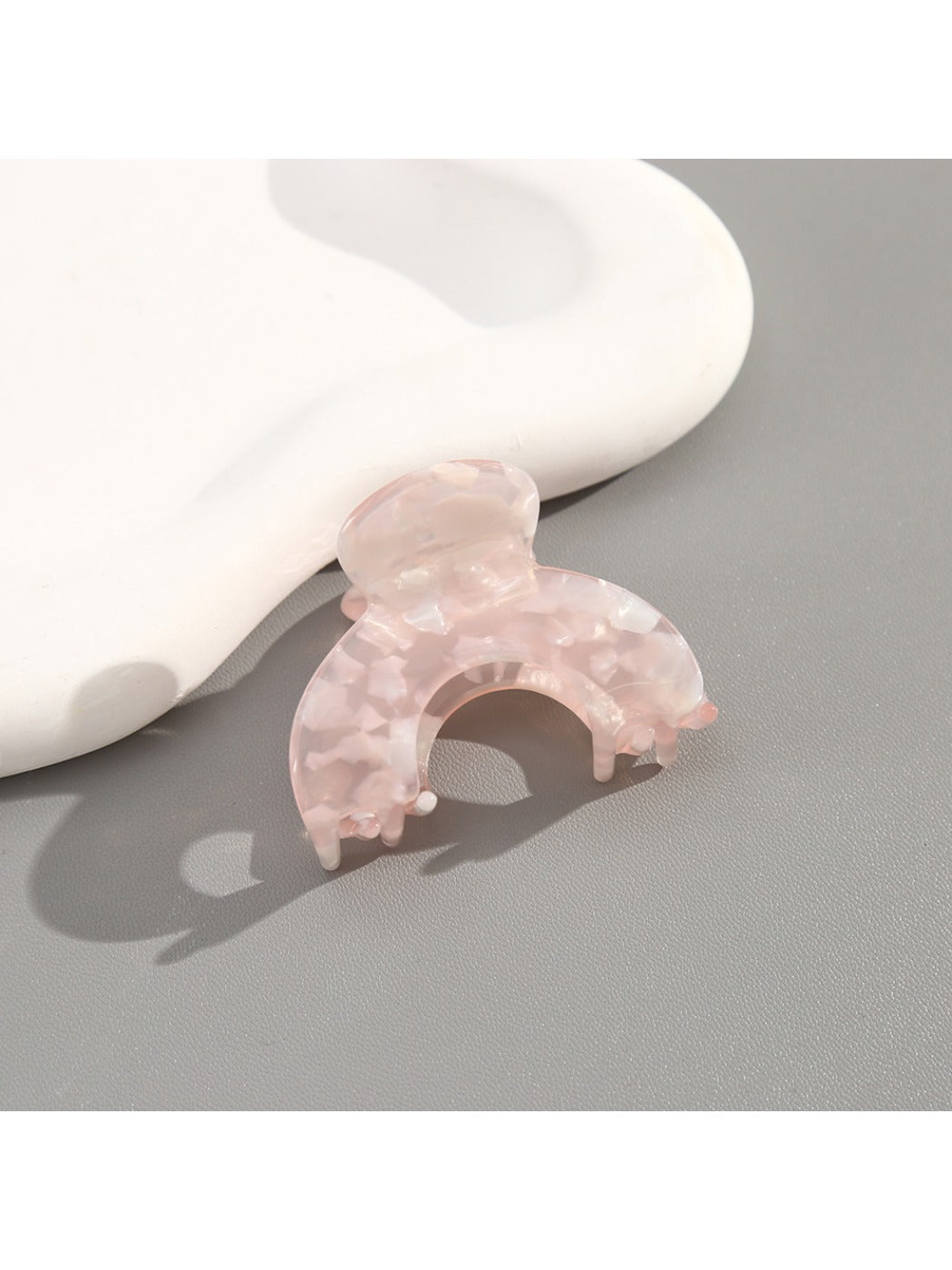 Beau - Elegant Arched Hair Claw Clip